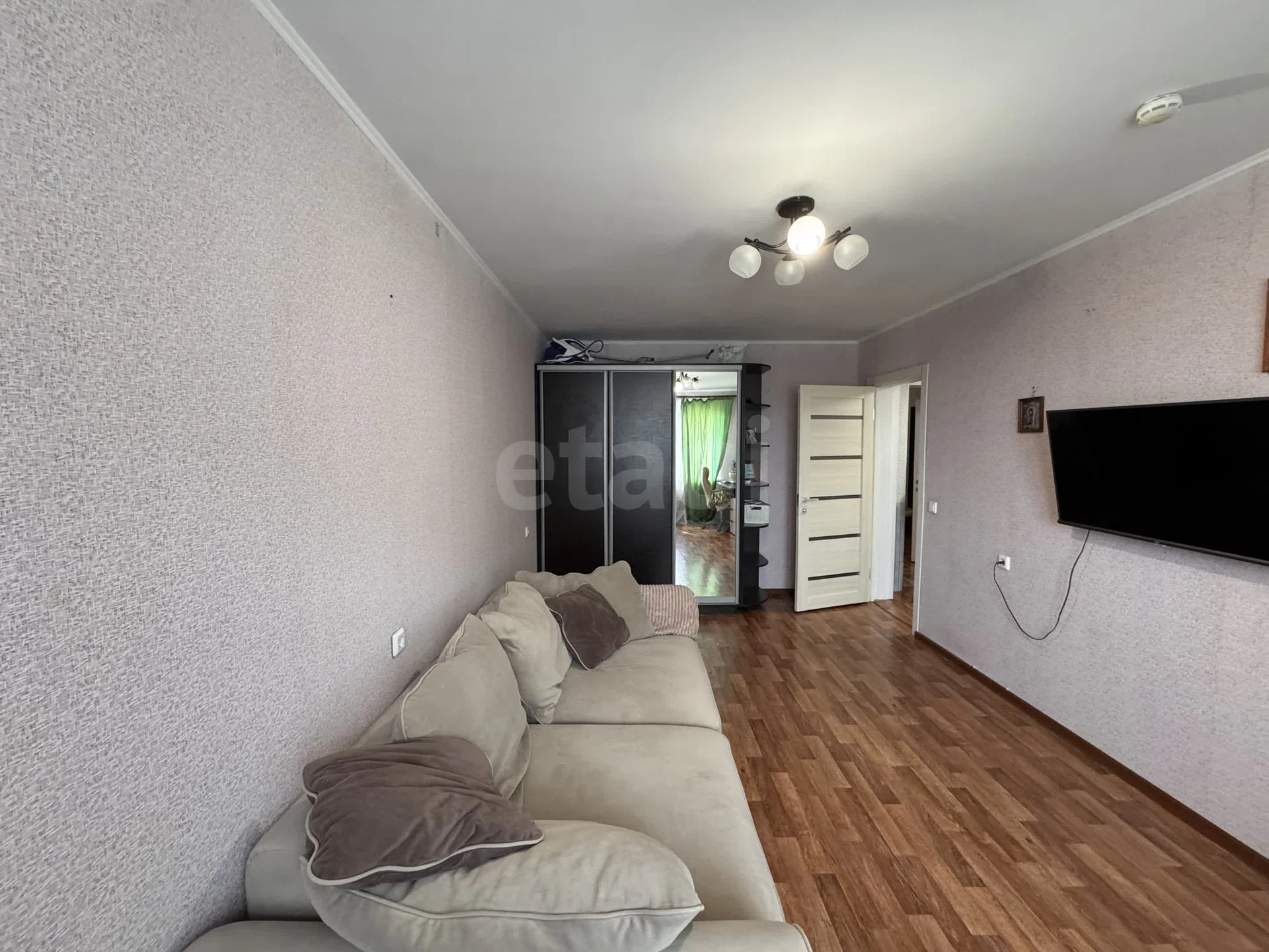 2-к квартира, 56.7м² (улица имени Николая Семеновича Котлярова, 17) - миниатюра 2