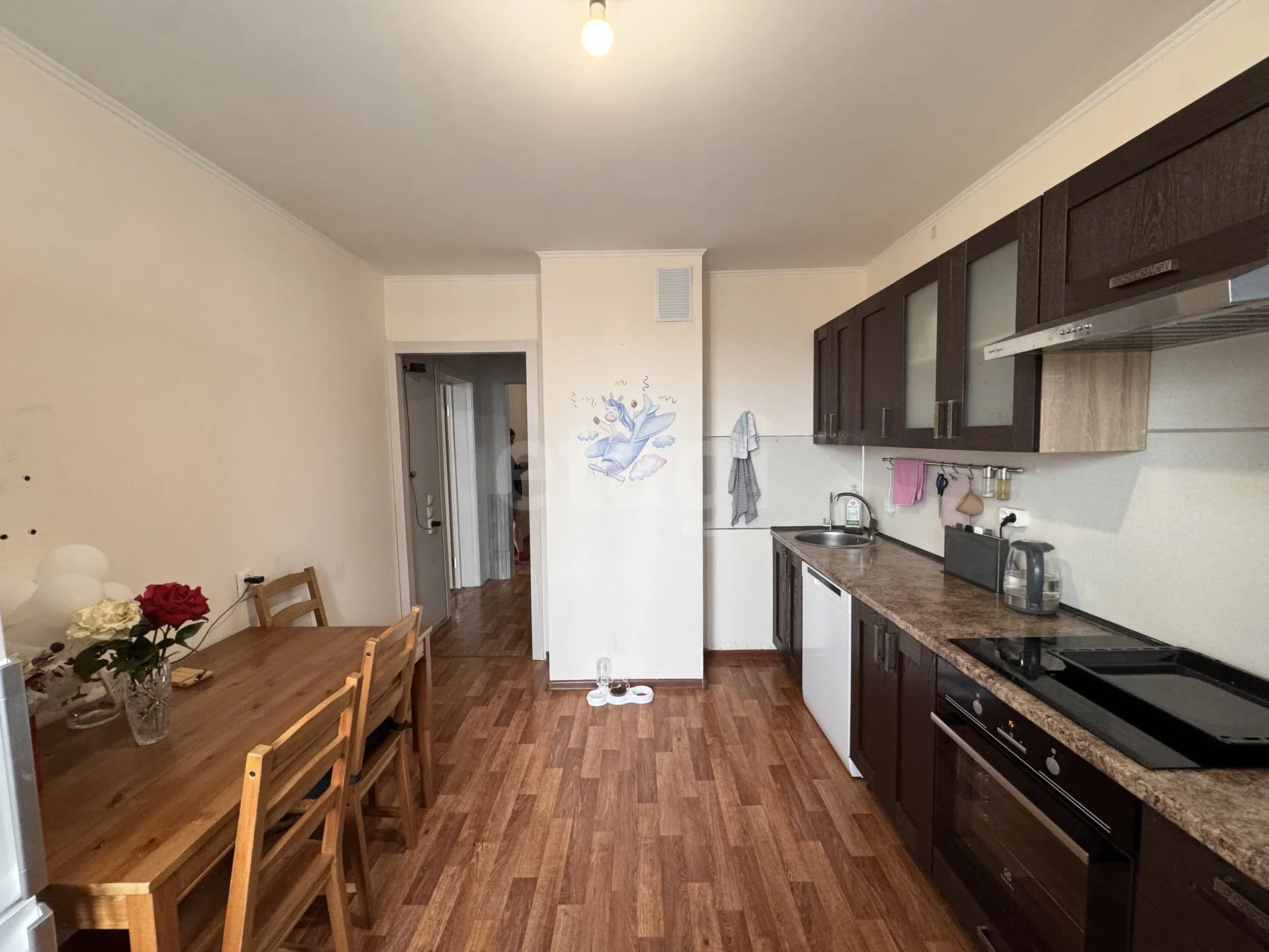 2-к квартира, 56.7м² (улица имени Николая Семеновича Котлярова, 17) - миниатюра 9