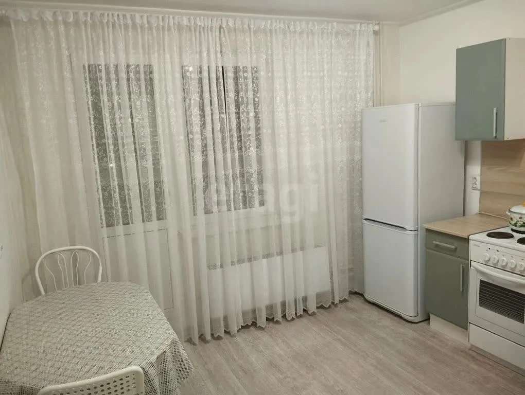 1-к квартира, 40м² (улица Героя А.А. Аверкиева, 21) - миниатюра 2