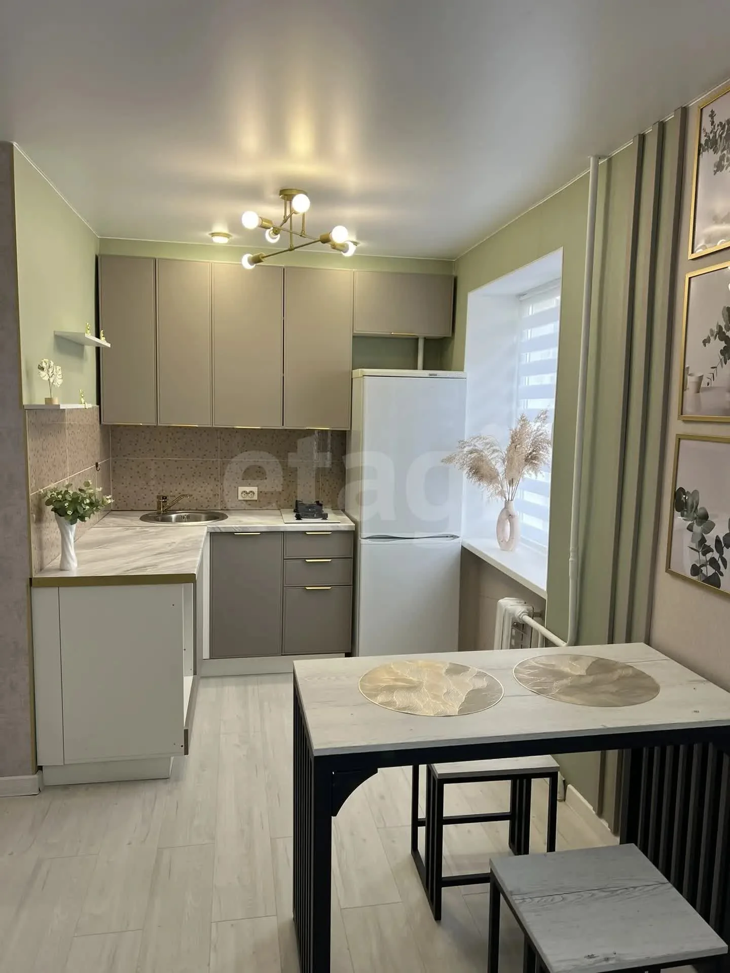 1-к квартира, 39.9м² (улица Братьев Дроздовых, 22) - изображение 1
