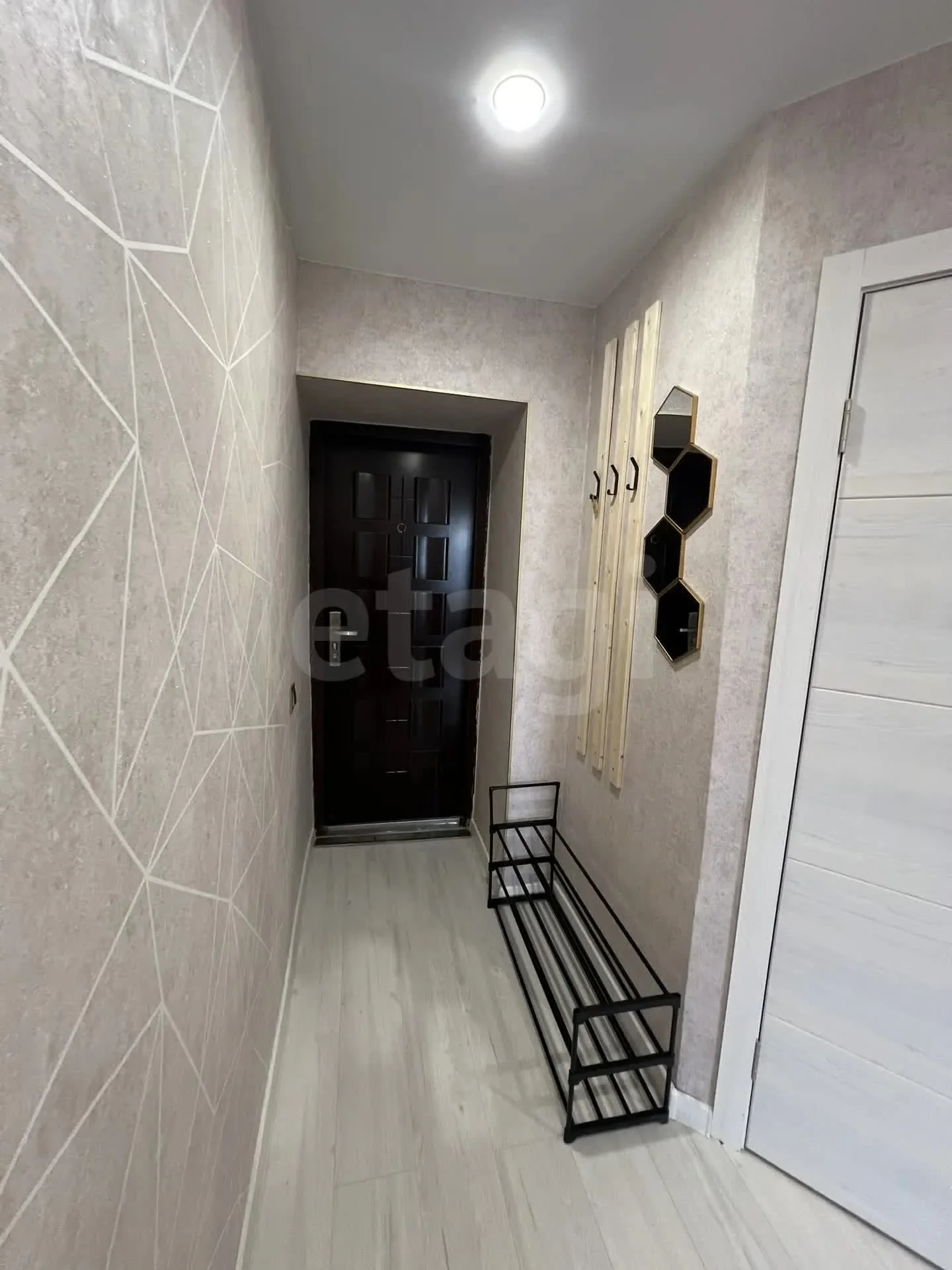 1-к квартира, 39.9м² (улица Братьев Дроздовых, 22) - миниатюра 12