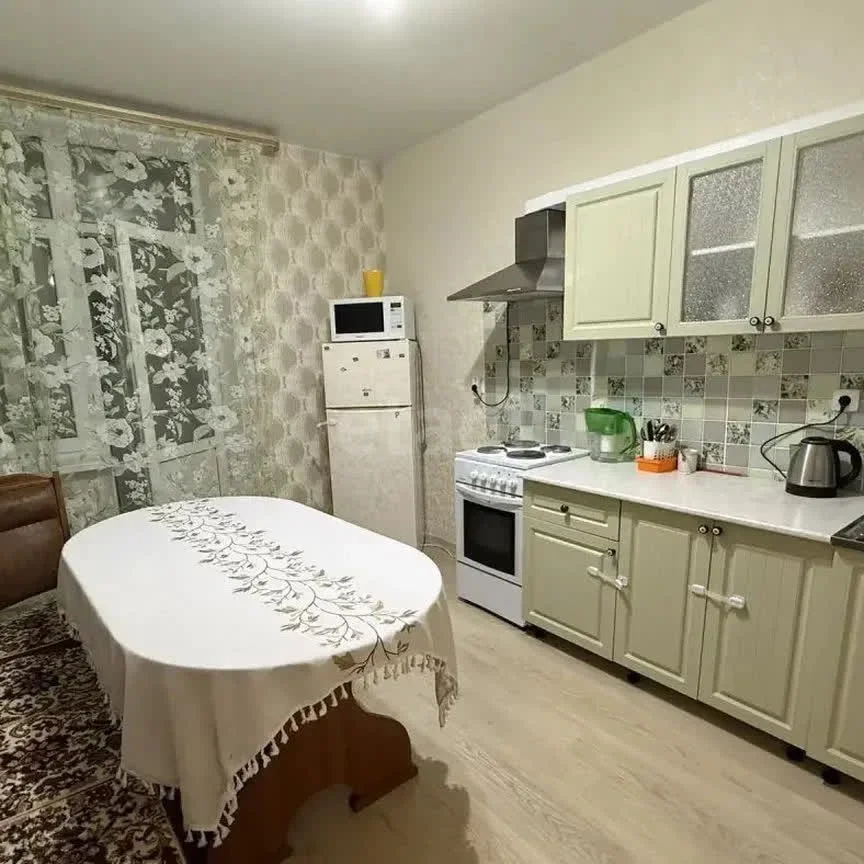 1-к квартира, 48м² (улица имени Героя Георгия Бочарникова, 12) - изображение 1