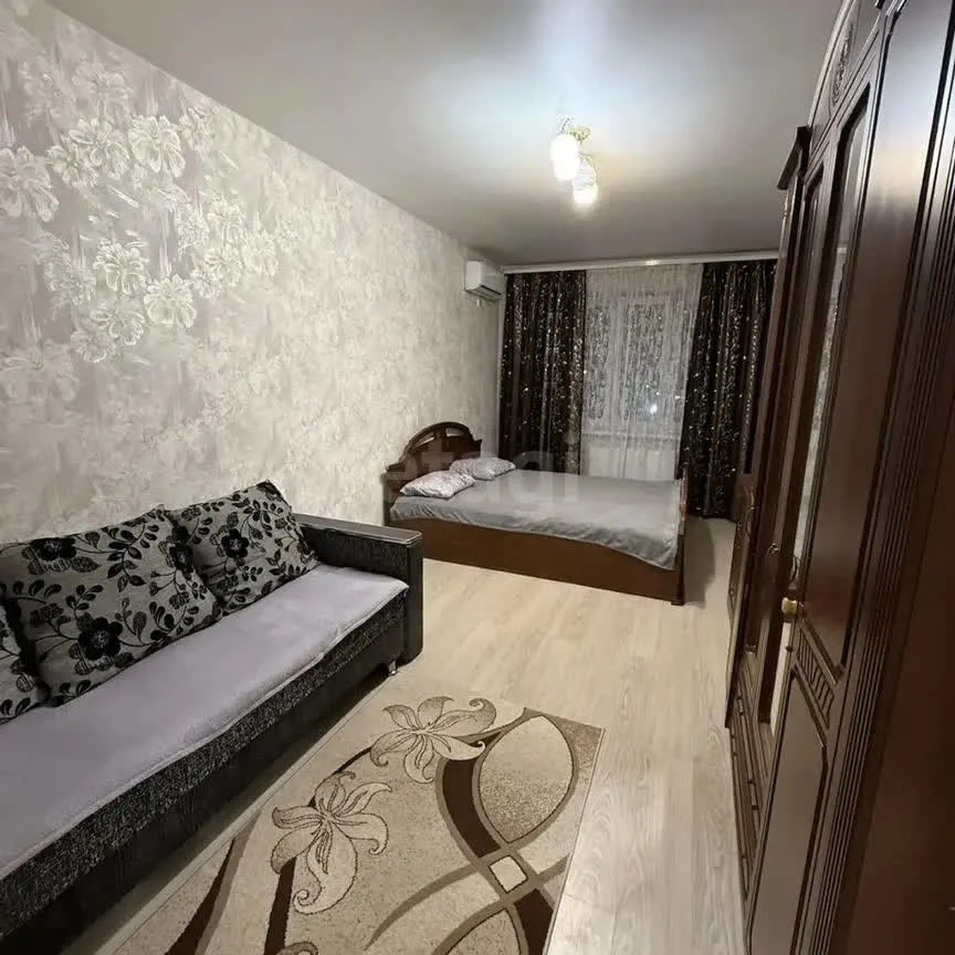 1-к квартира, 48м² (улица имени Героя Георгия Бочарникова, 12) - миниатюра 3