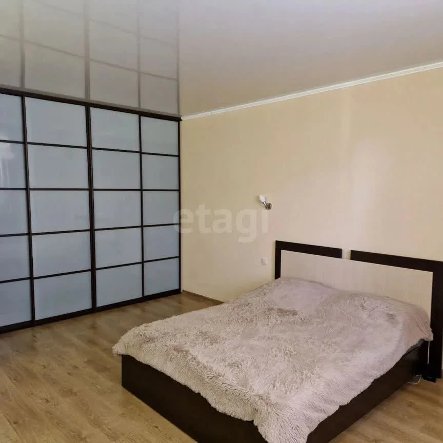 1-к квартира, 70м² (улица Думенко, 21) - изображение 1