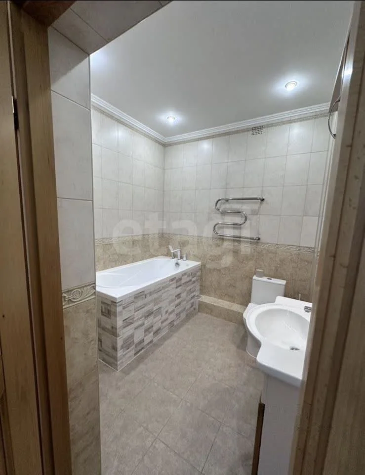 3-к квартира, 90м² (Комсомольская улица, 4) - миниатюра 18