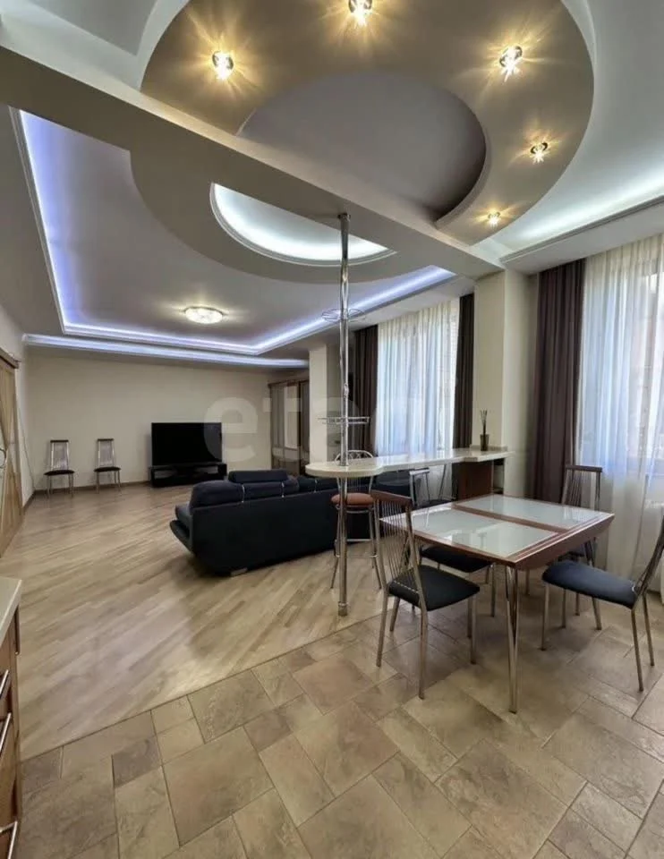 3-к квартира, 90м² (Комсомольская улица, 4) - миниатюра 7