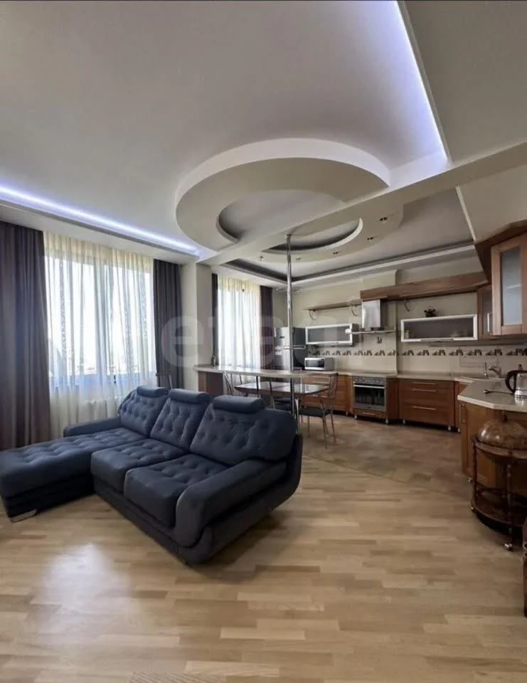 3-к квартира, 90м² (Комсомольская улица, 4) - миниатюра 8