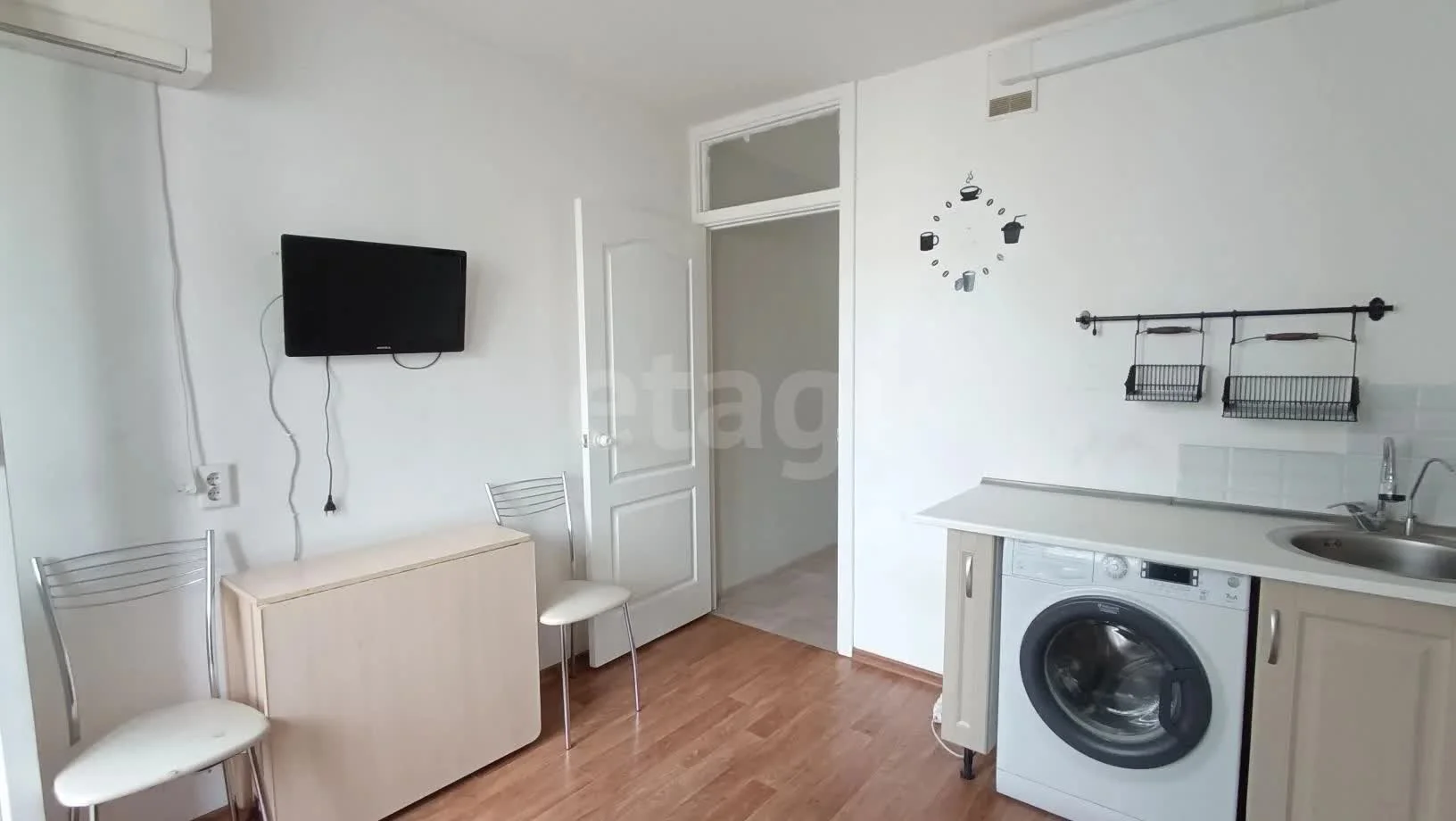 1-к квартира, 46м² (улица Героя А.А. Аверкиева, 20) - миниатюра 3