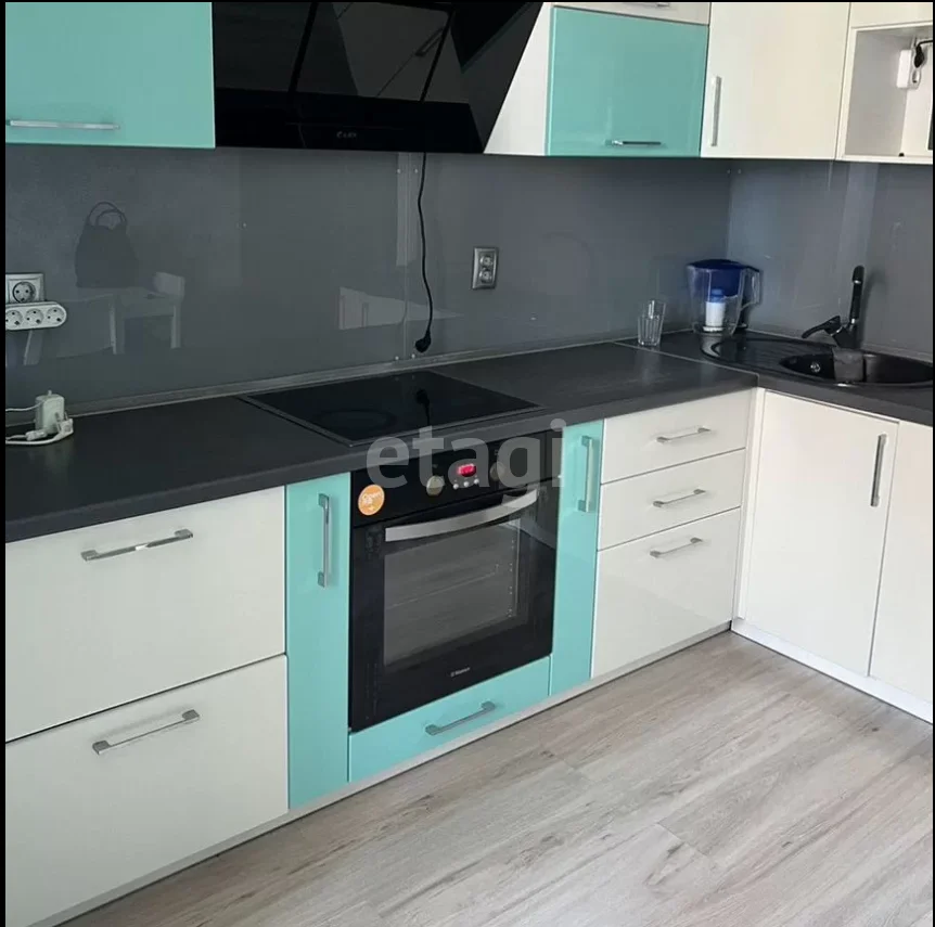 1-к квартира, 35м² (улица им. Героя Яцкова И.В., 9к3) - миниатюра 2