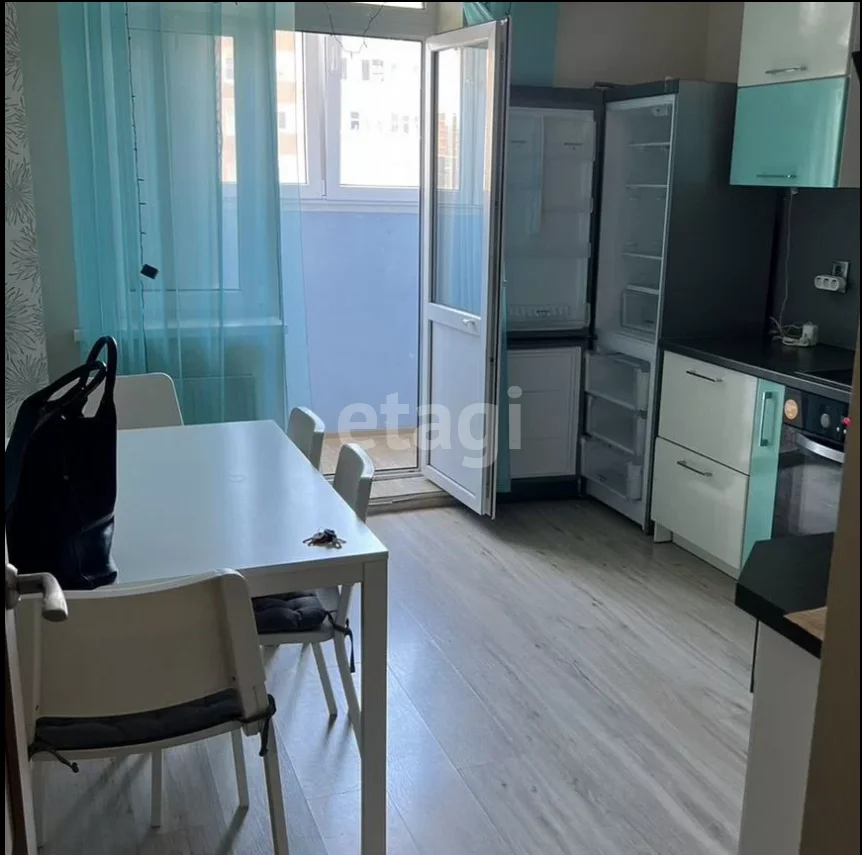 1-к квартира, 35м² (улица им. Героя Яцкова И.В., 9к3) - миниатюра 3