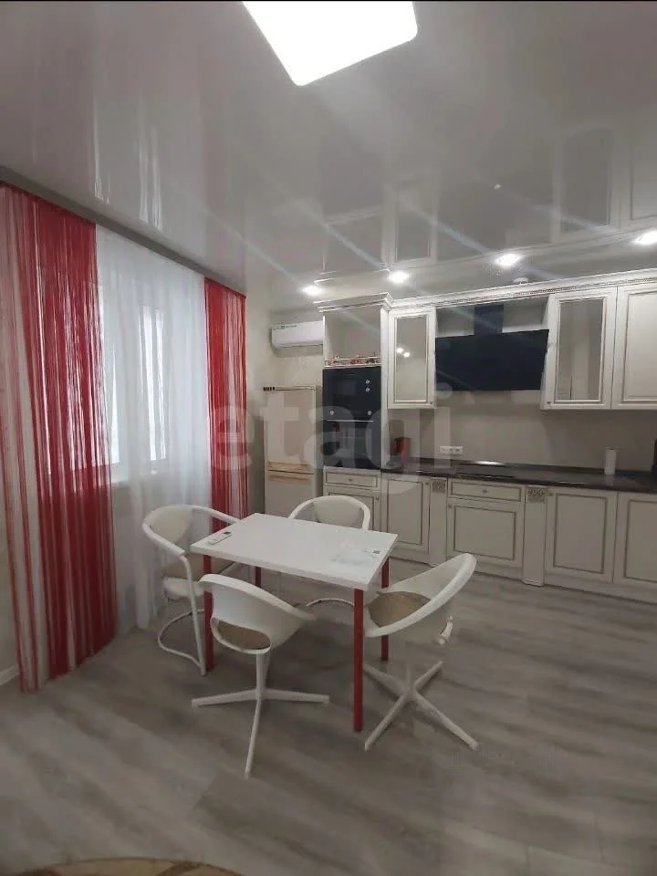 1-к квартира, 43м² (улица Шоссе Нефтяников, 18к7) - изображение 1