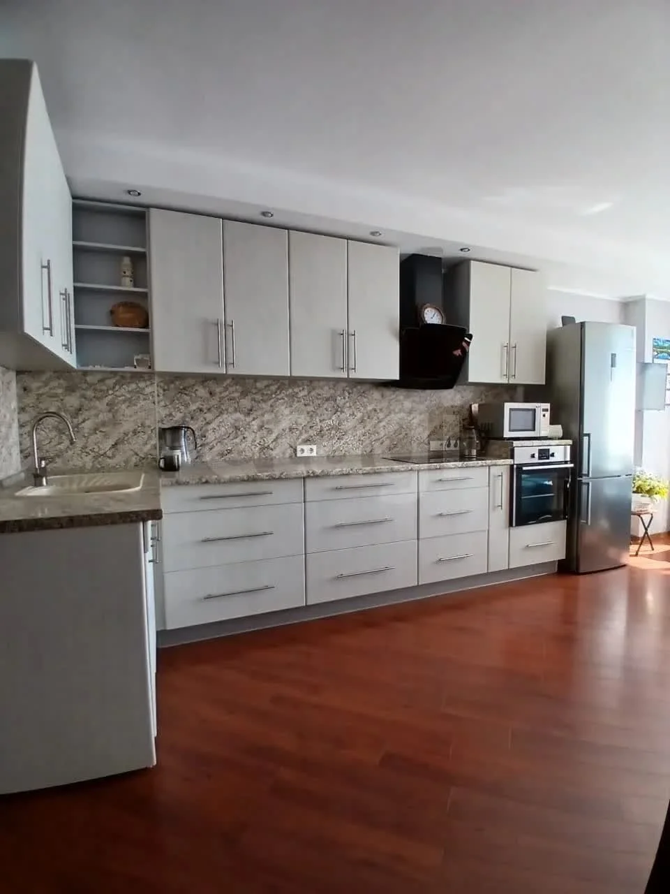 1-к квартира, 50.4м² (улица 1 Мая, 298) - миниатюра 3