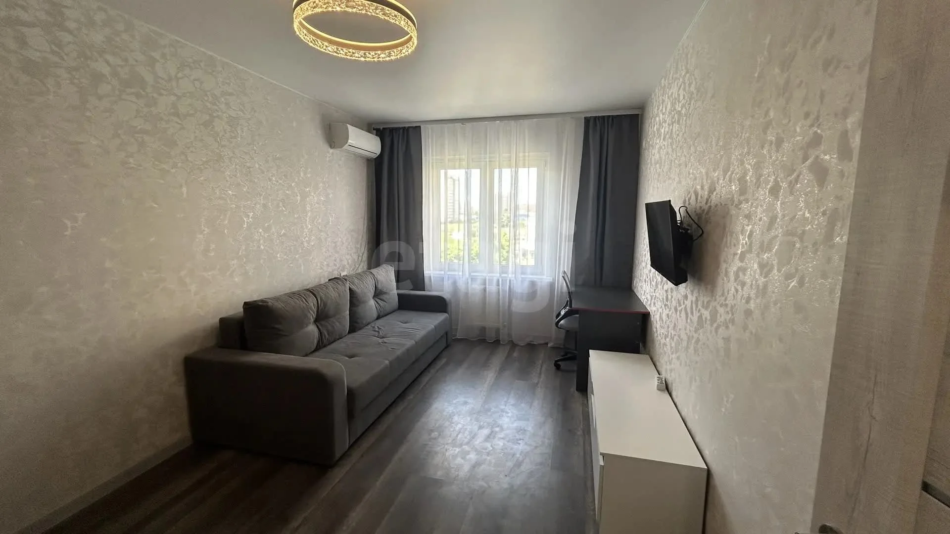1-к квартира, 36м² (улица Героя А.А. Аверкиева, 24) - миниатюра 3