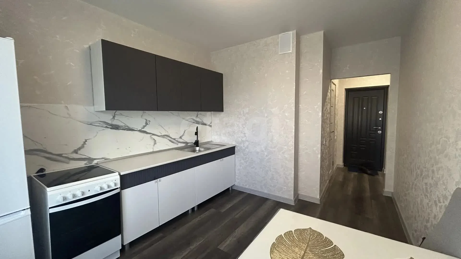 1-к квартира, 36м² (улица Героя А.А. Аверкиева, 24) - миниатюра 6