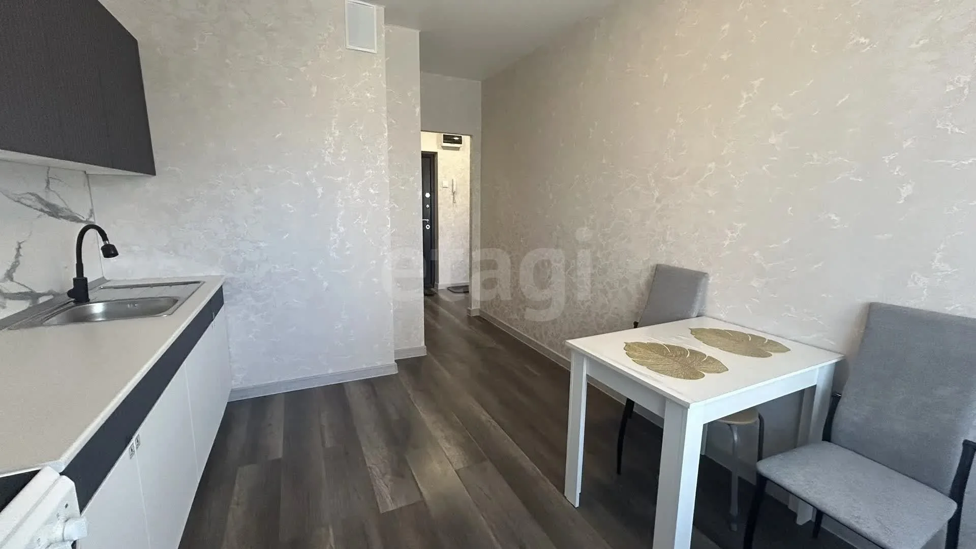 1-к квартира, 36м² (улица Героя А.А. Аверкиева, 24) - миниатюра 7