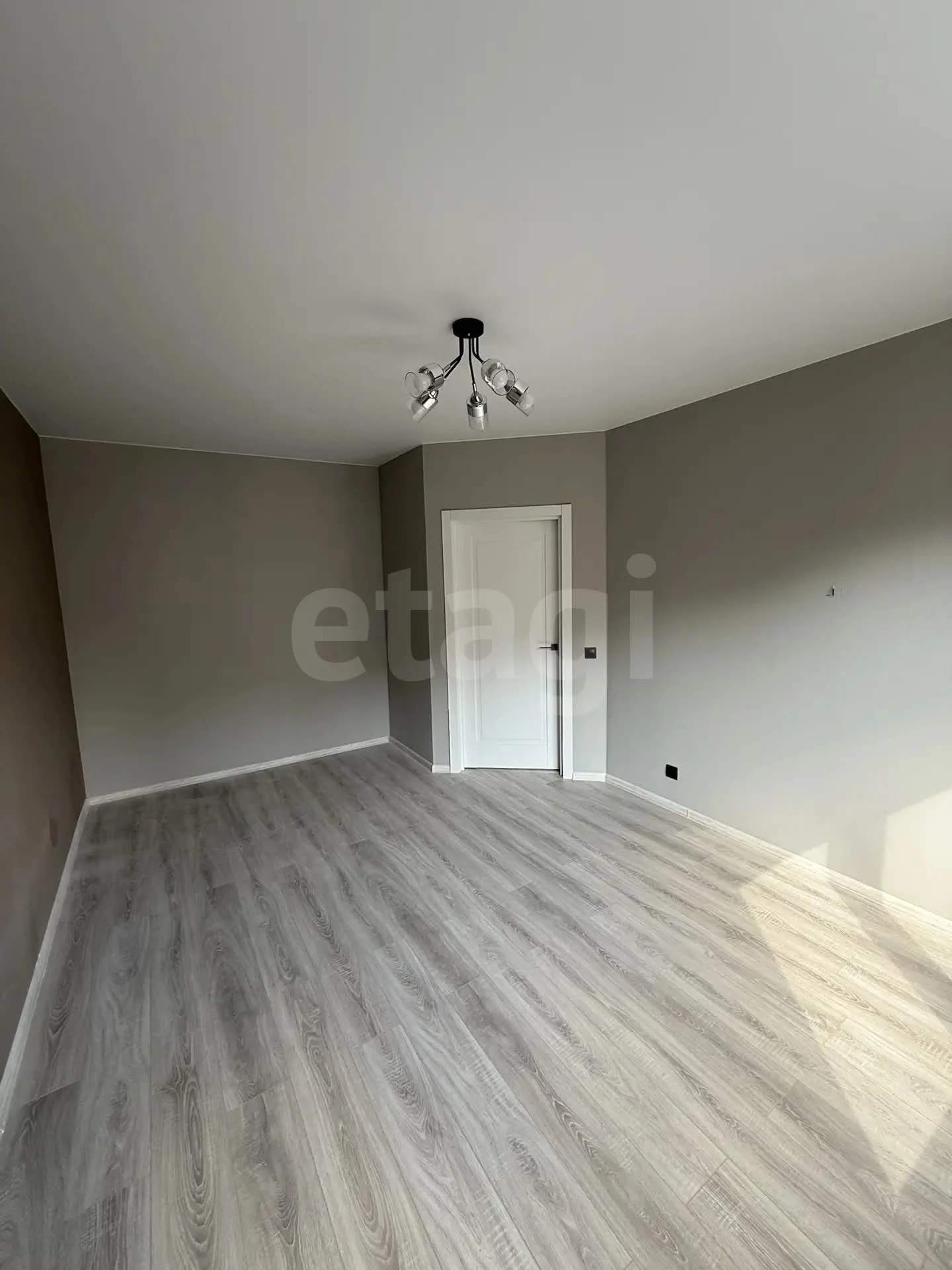 1-к квартира, 32.9м² (улица Лётчика Позднякова, 2к10) - миниатюра 2