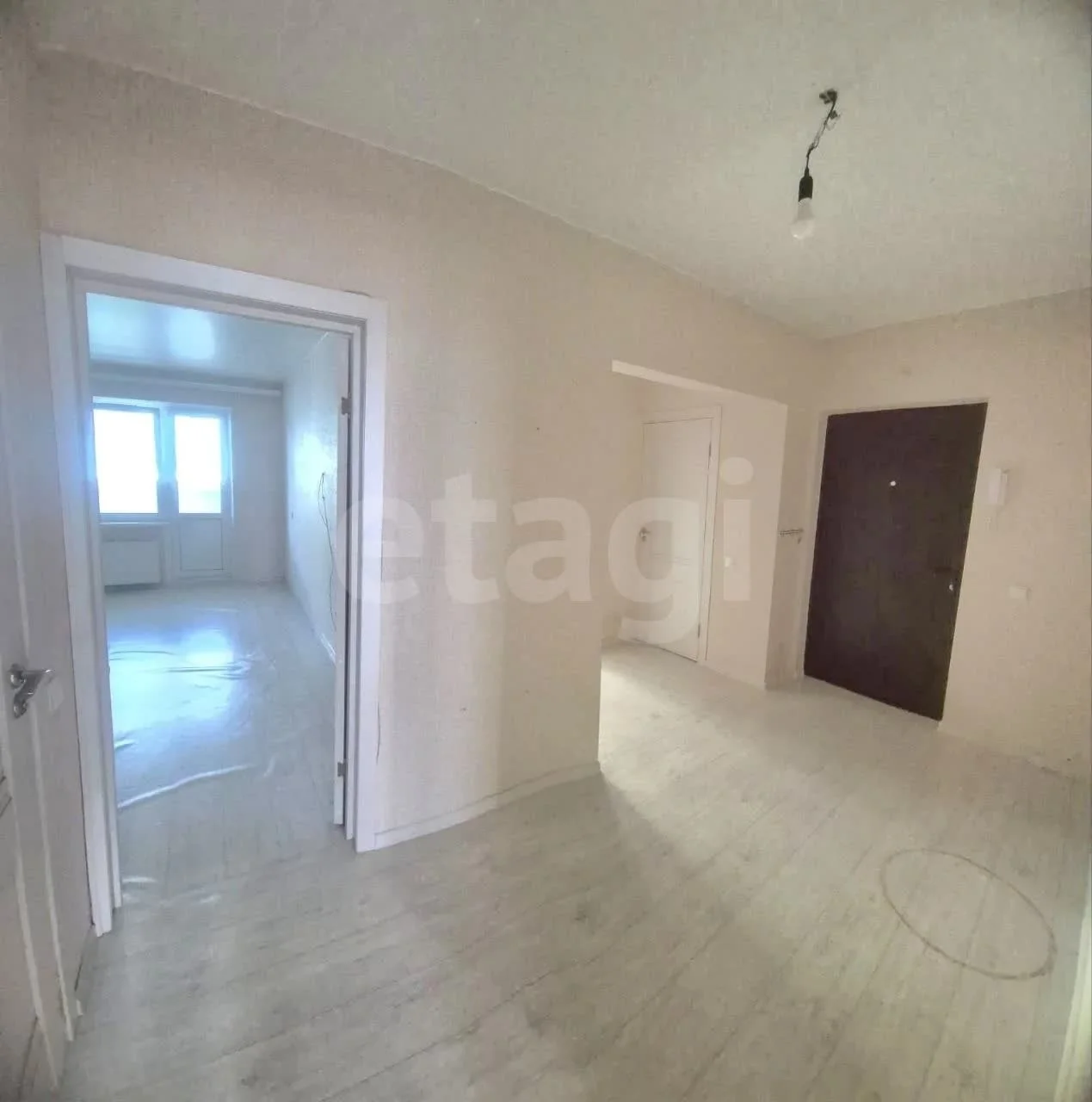 3-к квартира, 81м² (улица Генерал-лейтенанта Александра Сапрунова, 15) - миниатюра 6