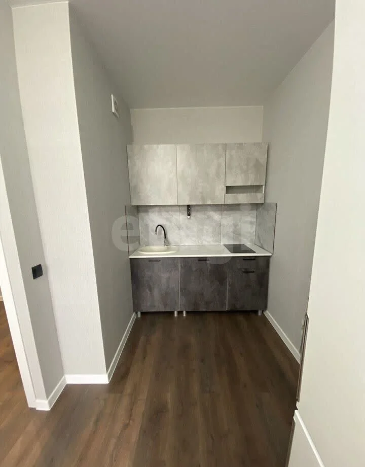 1-к квартира, 37м² (улица Лётчика Позднякова, 2к27) - миниатюра 3
