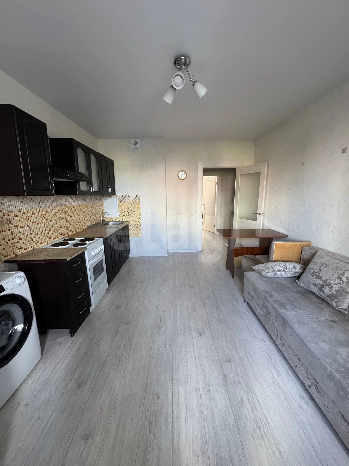 1-к квартира, 43.2м² (улица имени Героя Советского Союза Якова Кобзаря, 2) - миниатюра 3