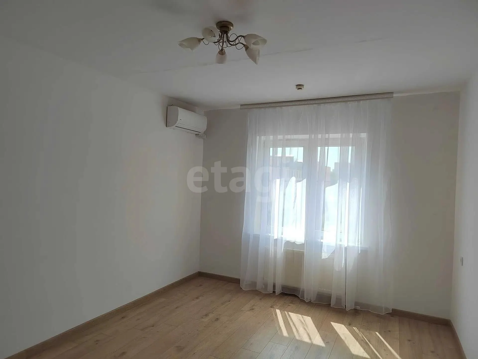 2-к квартира, 53.5м² (улица им. Байбакова Н.К., 2) - миниатюра 4