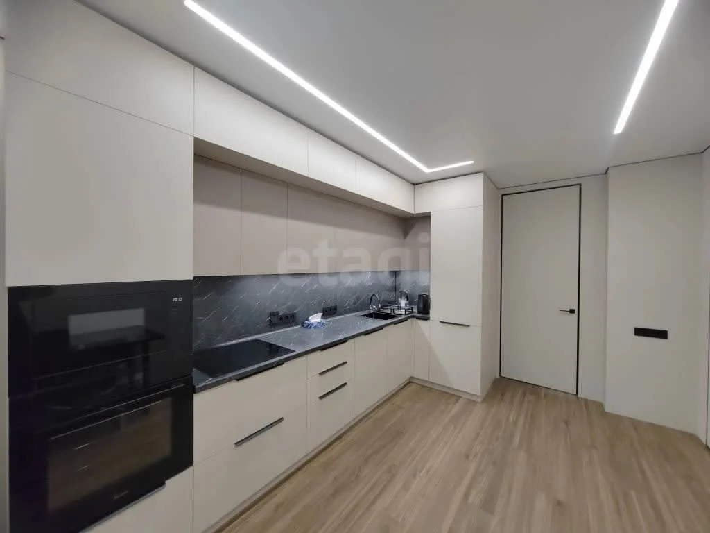 3-к квартира, 82.7м² (улица имени Героя Николая Шевелёва, 3) - миниатюра 17