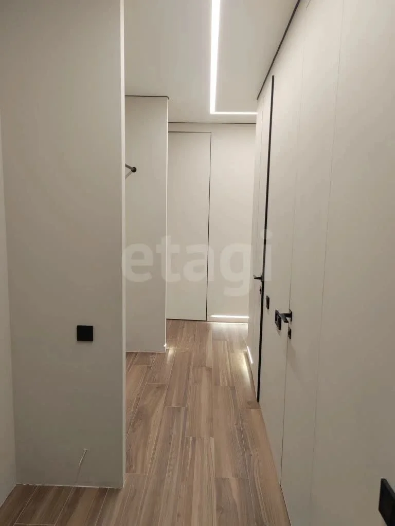 3-к квартира, 82.7м² (улица имени Героя Николая Шевелёва, 3) - миниатюра 9