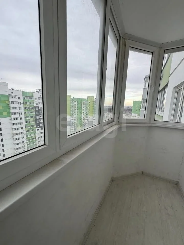 3-к квартира, 81м² (улица Генерал-лейтенанта Александра Сапрунова, 15) - миниатюра 10