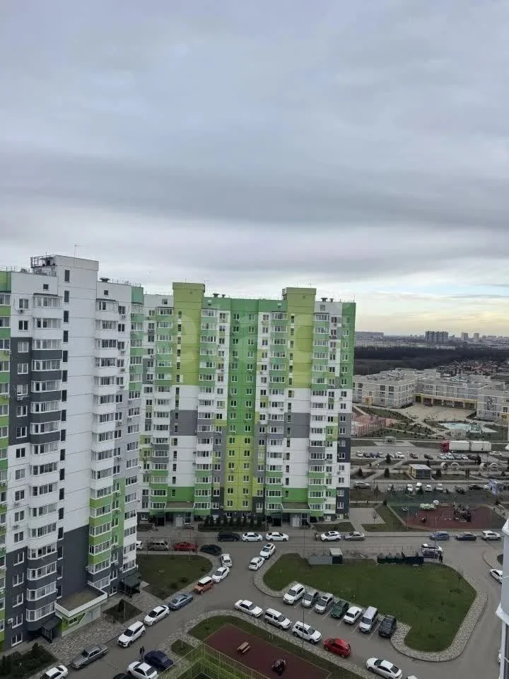 3-к квартира, 81м² (улица Генерал-лейтенанта Александра Сапрунова, 15) - миниатюра 11