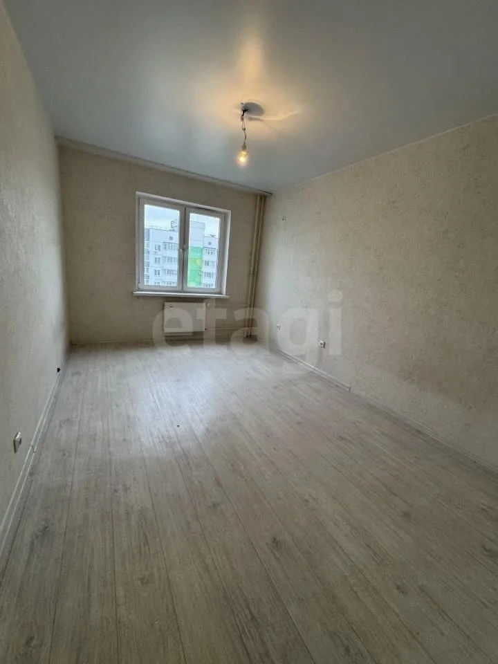 3-к квартира, 81м² (улица Генерал-лейтенанта Александра Сапрунова, 15) - миниатюра 4