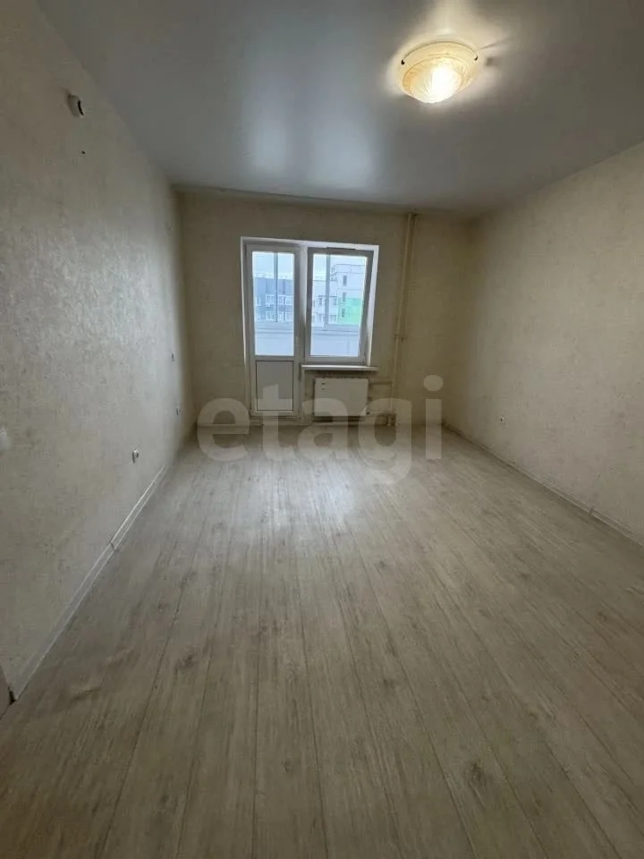 3-к квартира, 81м² (улица Генерал-лейтенанта Александра Сапрунова, 15) - миниатюра 5