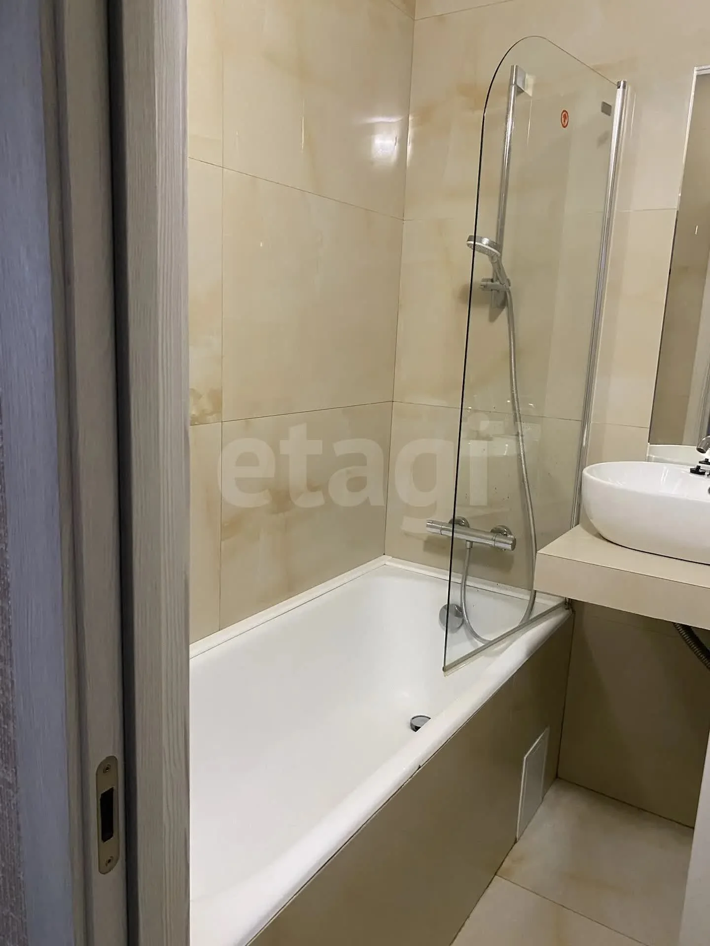 2-к квартира, 47.4м² (улица Лётчика Позднякова, 2к8) - миниатюра 3