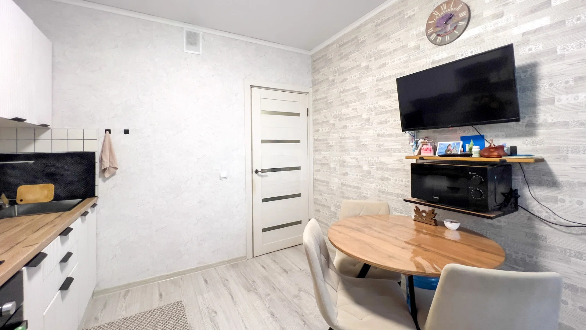 2-к квартира, 52.6м² (улица Героя Владислава Посадского, 42) - миниатюра 14