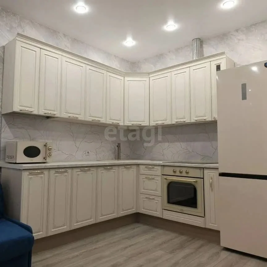 1-к квартира, 36м² (улица имени Генерала Корнилова, 9к2)