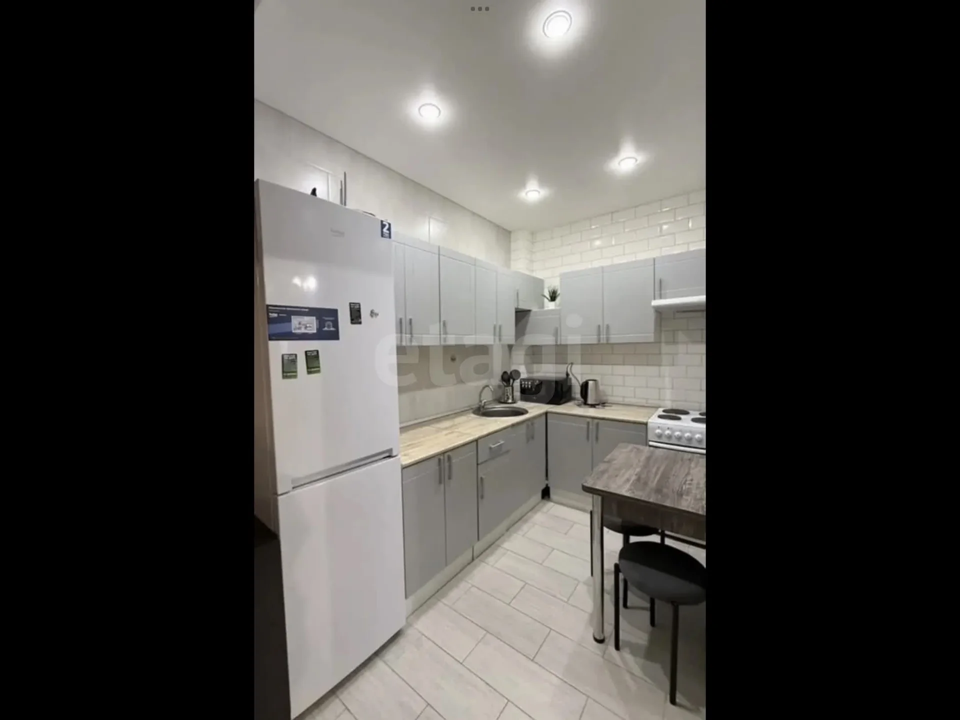 2-к квартира, 36.8м² (Заполярная улица, 37к2) - изображение 1
