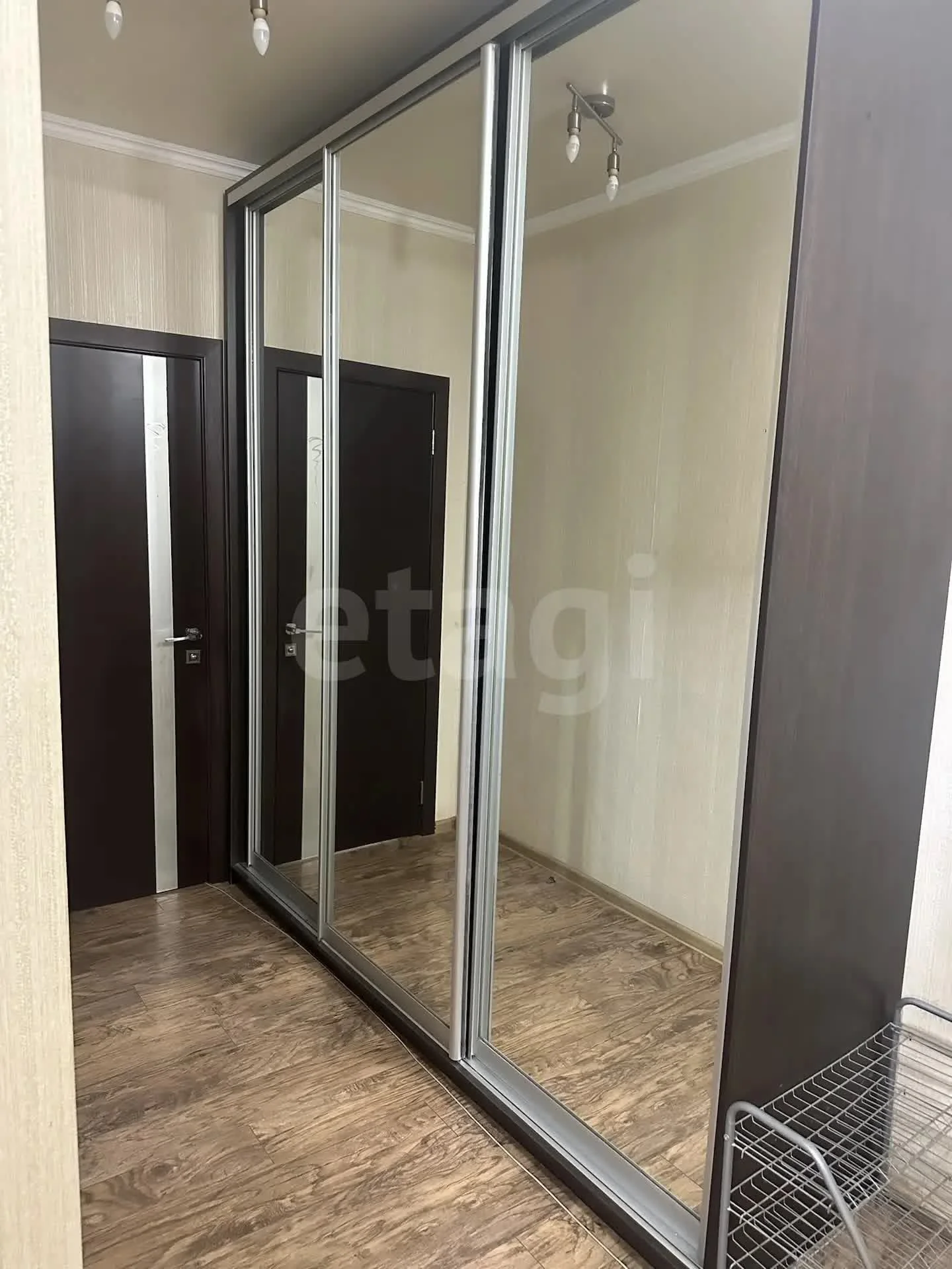 2-к квартира, 54.9м² (улица имени С.С. Прокофьева, 8) - миниатюра 3