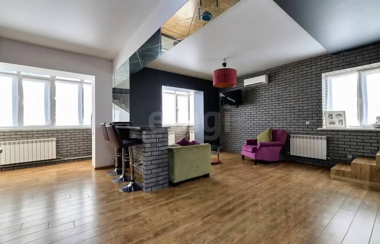 2-к квартира, 83.1м² (улица 1 Мая, 288) - миниатюра 6