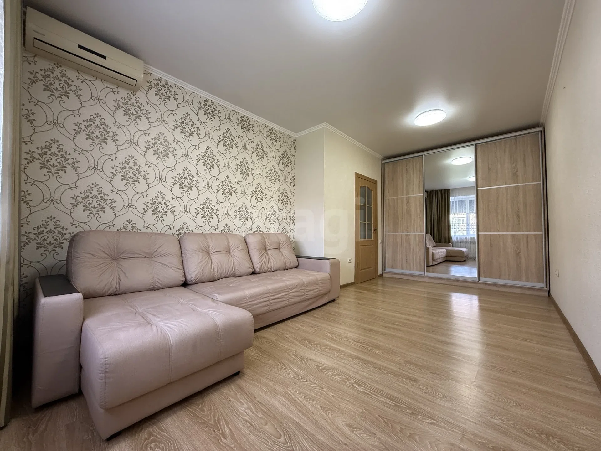 1-к квартира, 39.6м² (Хрустальная улица, 1/2) - миниатюра 5