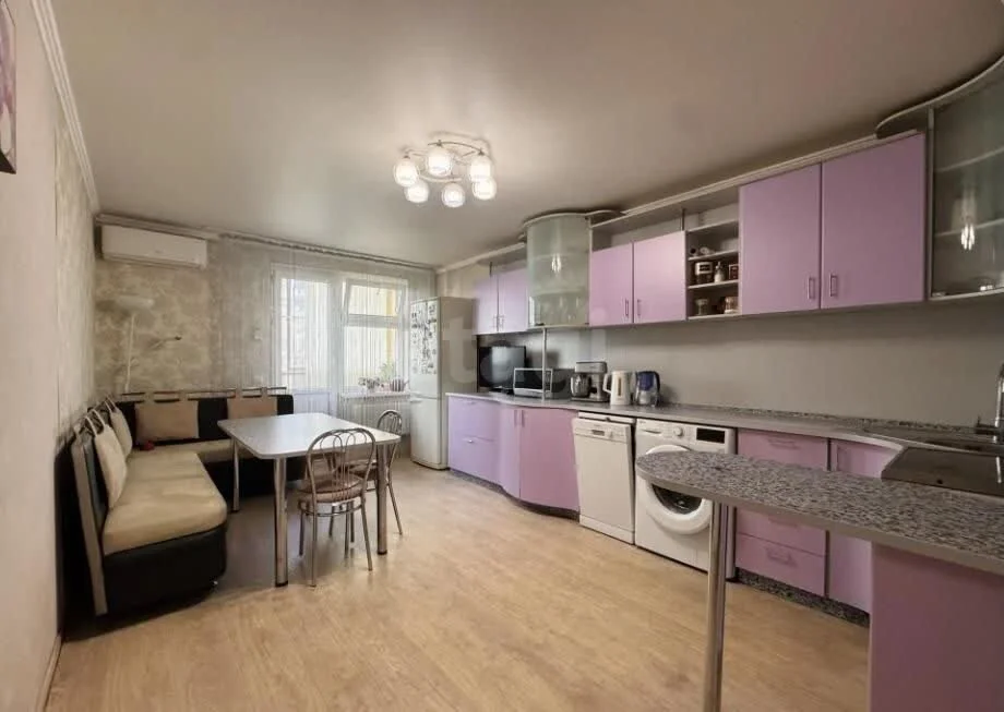 3-к квартира, 91.1м² (9-я Тихая улица, 17) - миниатюра 3