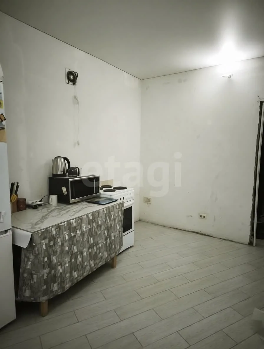 1-к квартира, 42м² (улица имени Сергея Есенина, 98) - миниатюра 5