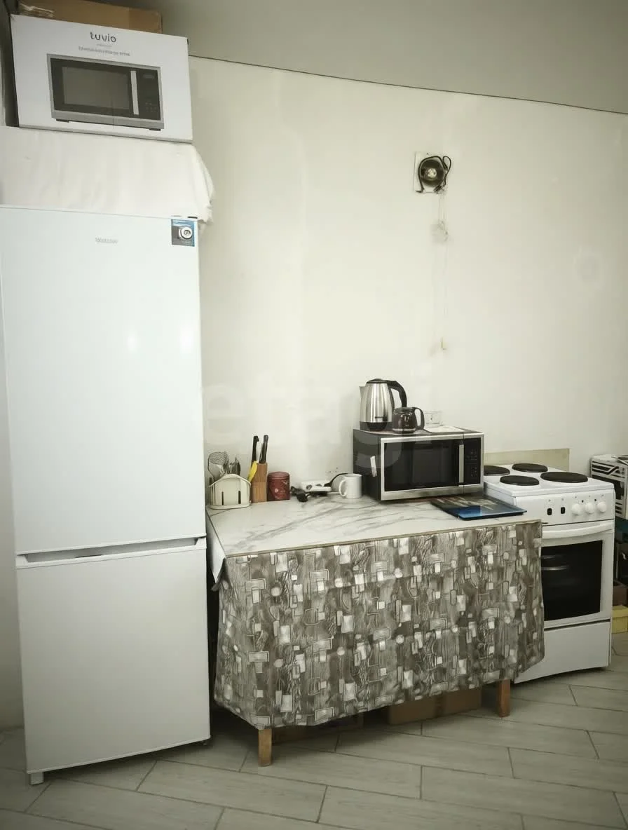 1-к квартира, 42м² (улица имени Сергея Есенина, 98) - миниатюра 6