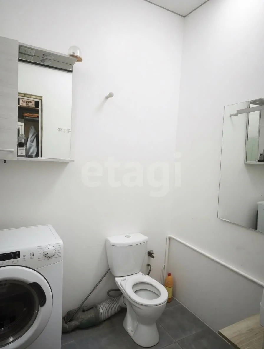 1-к квартира, 42м² (улица имени Сергея Есенина, 98) - миниатюра 8