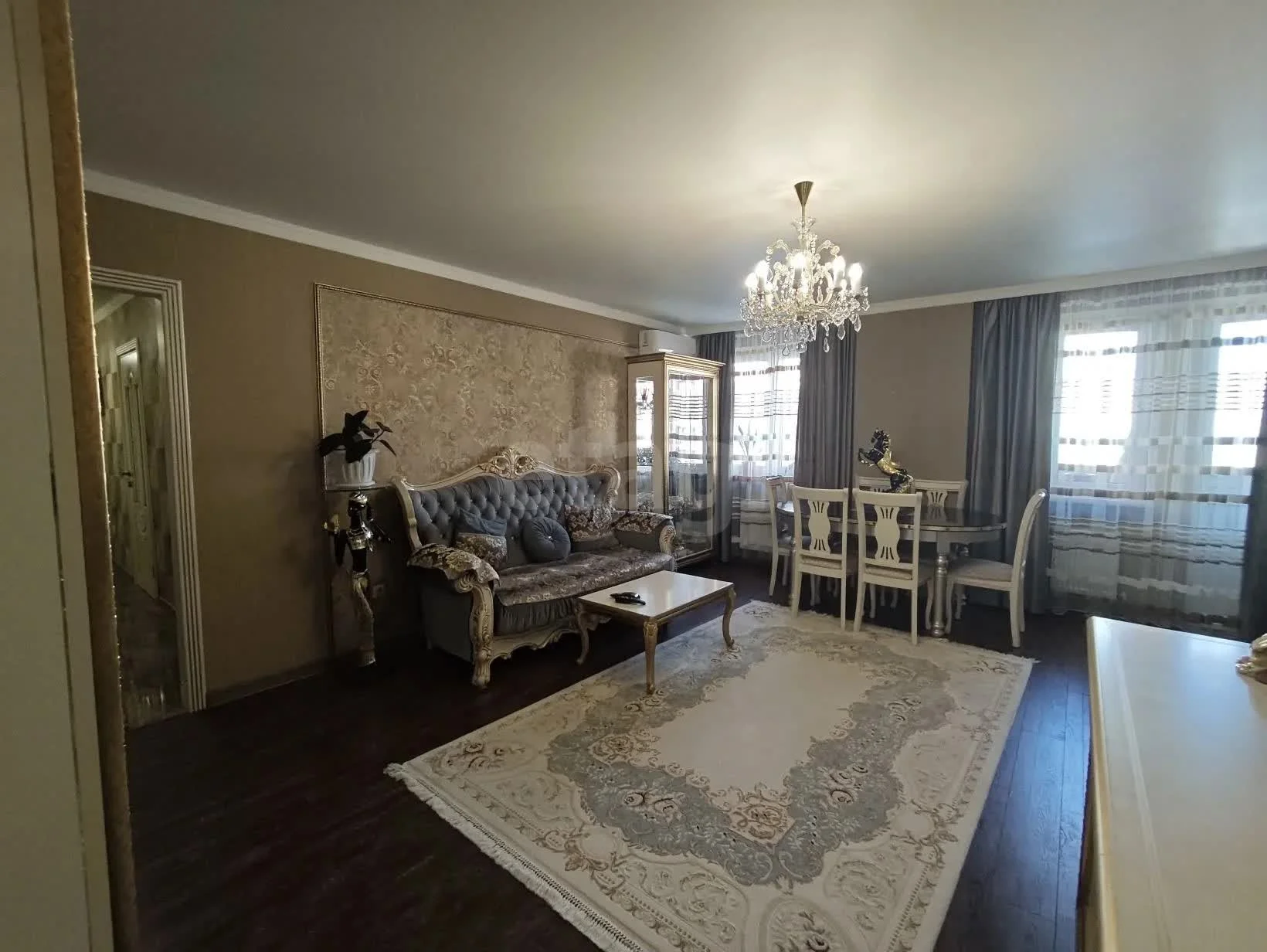 3-к квартира, 90.1м² (улица Петра Метальникова, 5к1) - изображение 1