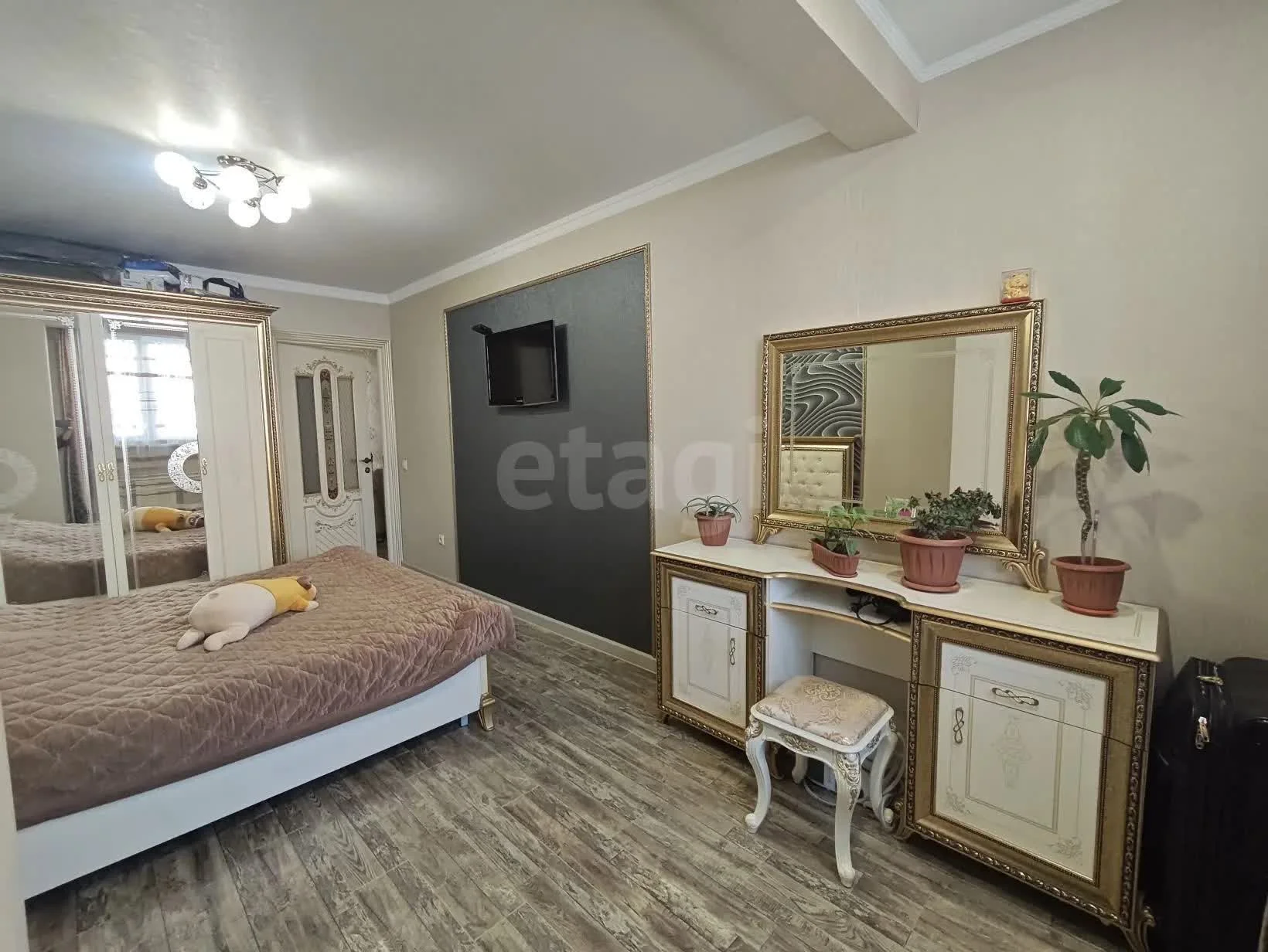 3-к квартира, 90.1м² (улица Петра Метальникова, 5к1) - миниатюра 7