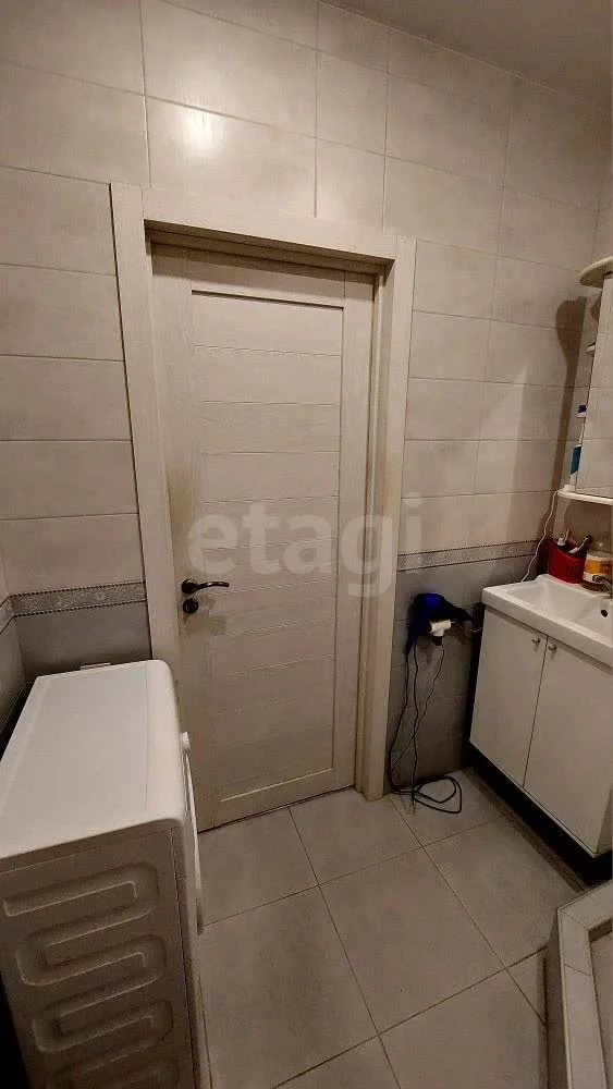 1-к квартира, 37м² (улица имени В.М. Комарова, 21/1к3) - миниатюра 9