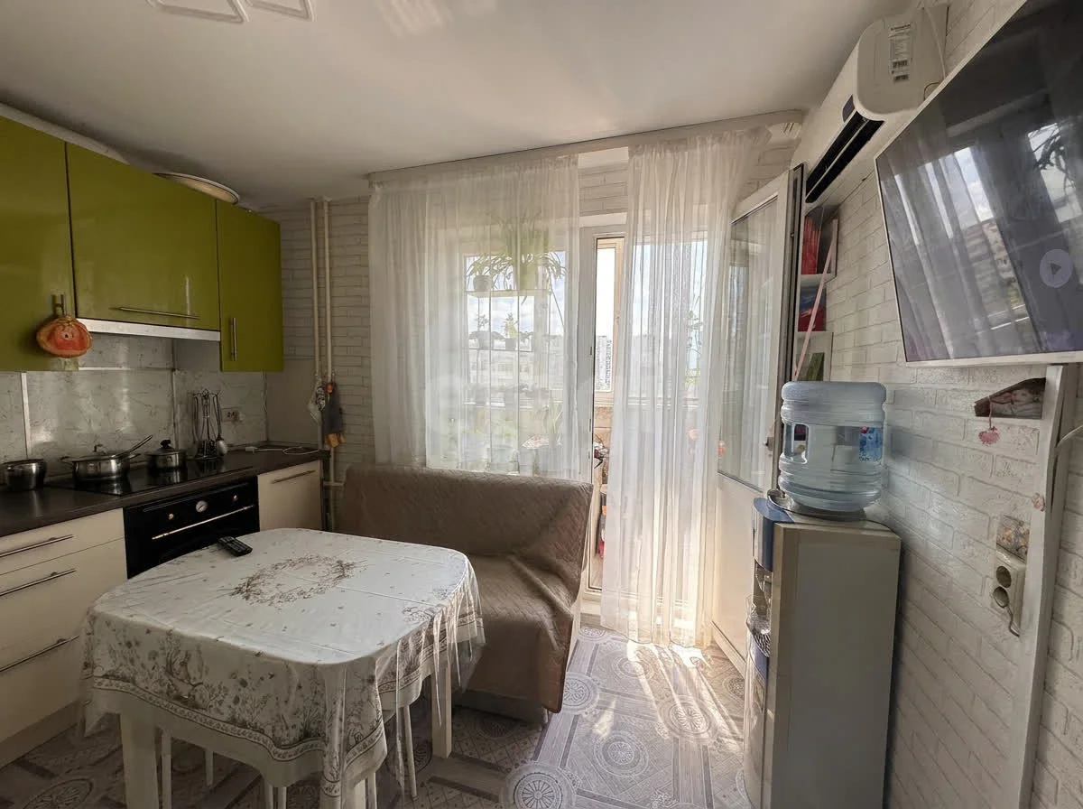 1-к квартира, 46м² (улица имени Николая Семеновича Котлярова, 5) - миниатюра 2
