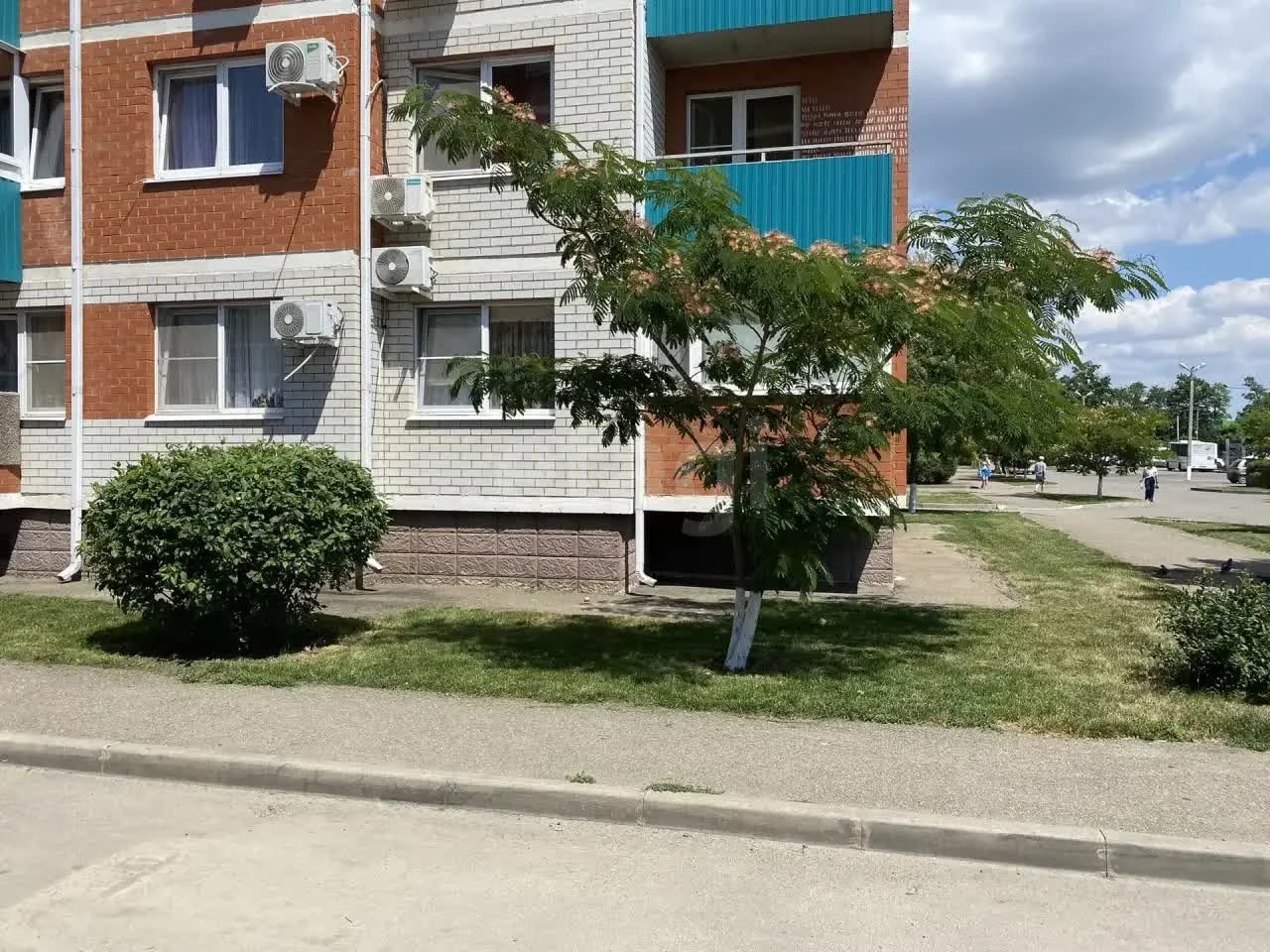 2-к квартира, 45м² (улица имени Туполева А.Н., 1) - миниатюра 18