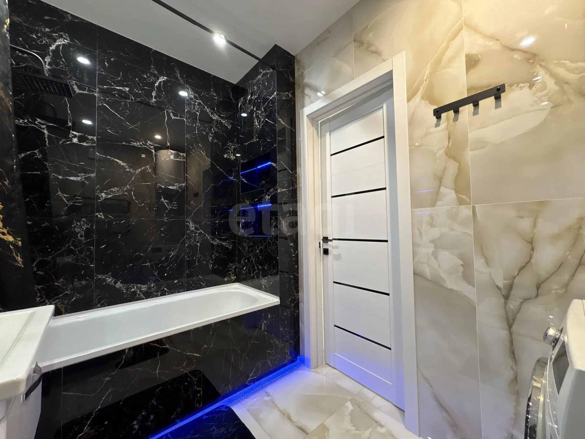 2-к квартира, 61.2м² (улица Героя Хабибуллина, 4) - миниатюра 6