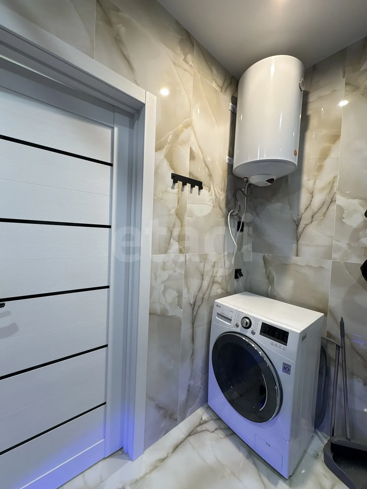 2-к квартира, 61.2м² (улица Героя Хабибуллина, 4) - миниатюра 9