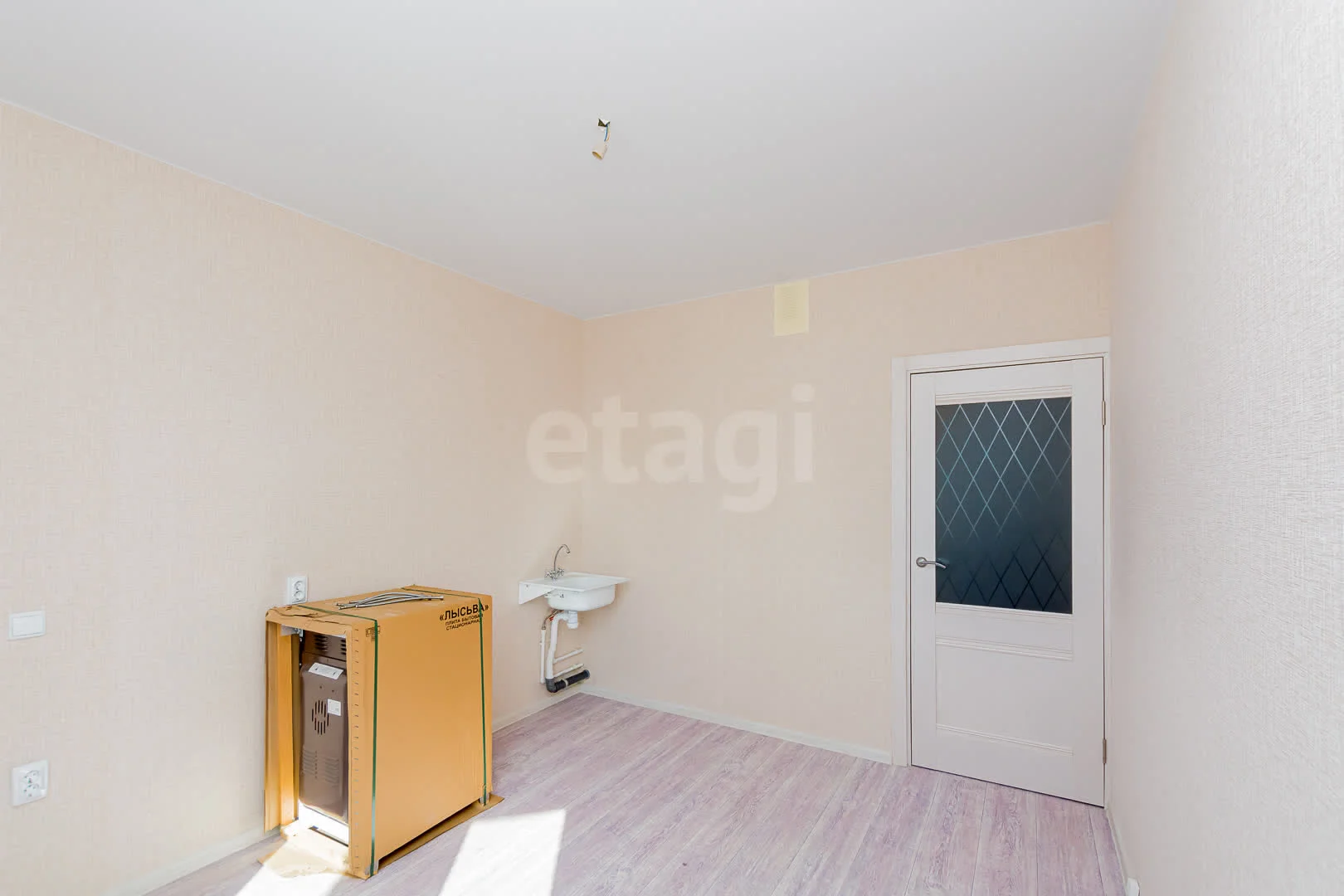 1-к квартира, 37.9м² (проспект имени писателя Знаменского, 17) - миниатюра 2