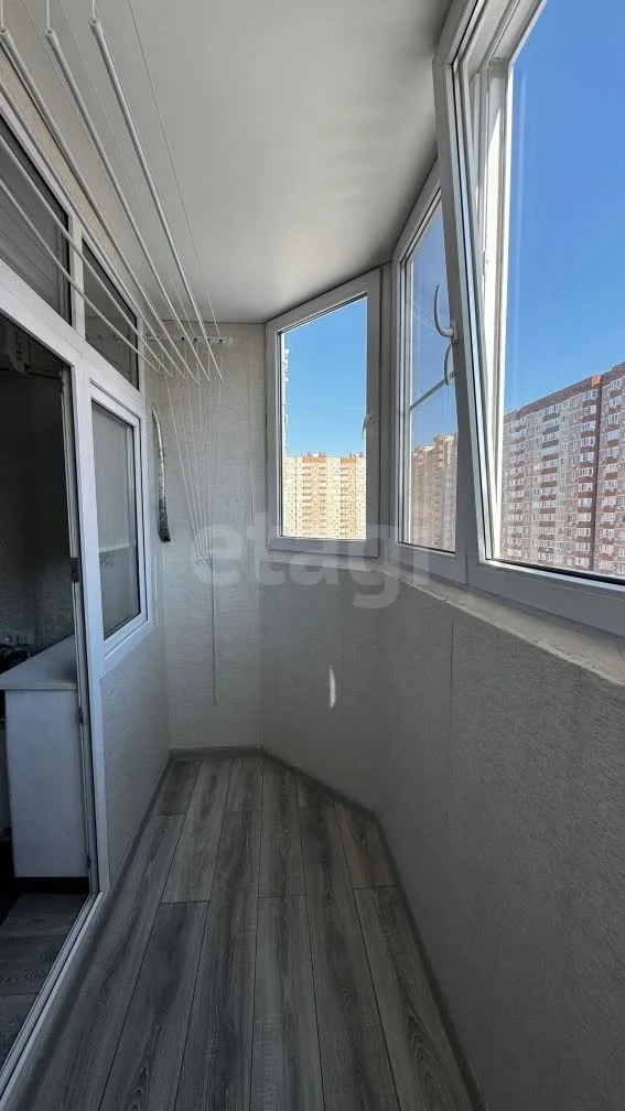 1-к квартира, 35.4м² (улица им. Героя Сарабеева В.И., 3/1) - миниатюра 9